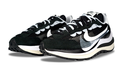 Nike Vaporwaffle x Sacai Black White (CV1363-001) Men's Size 11-12